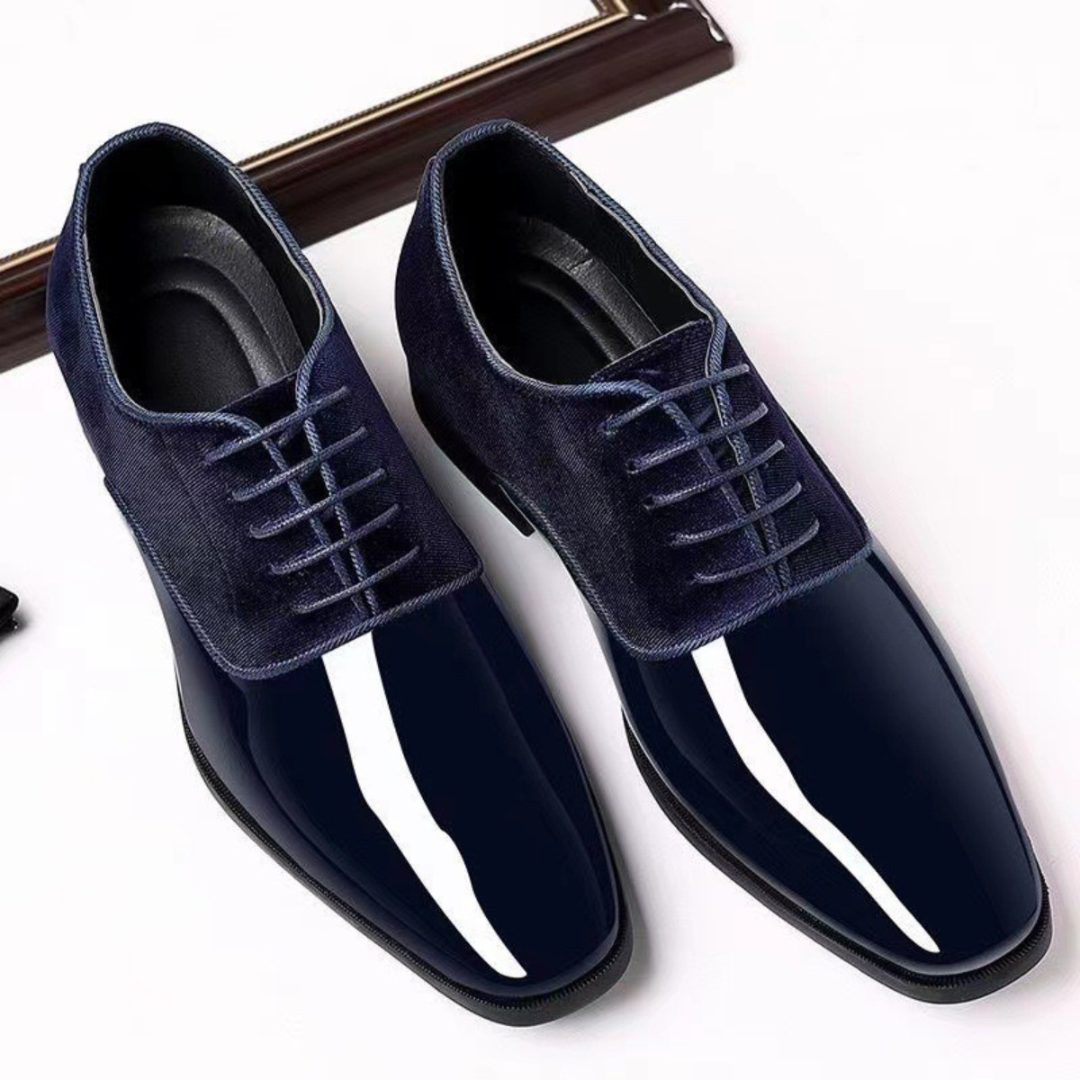 Leonardo Velvet Oxford