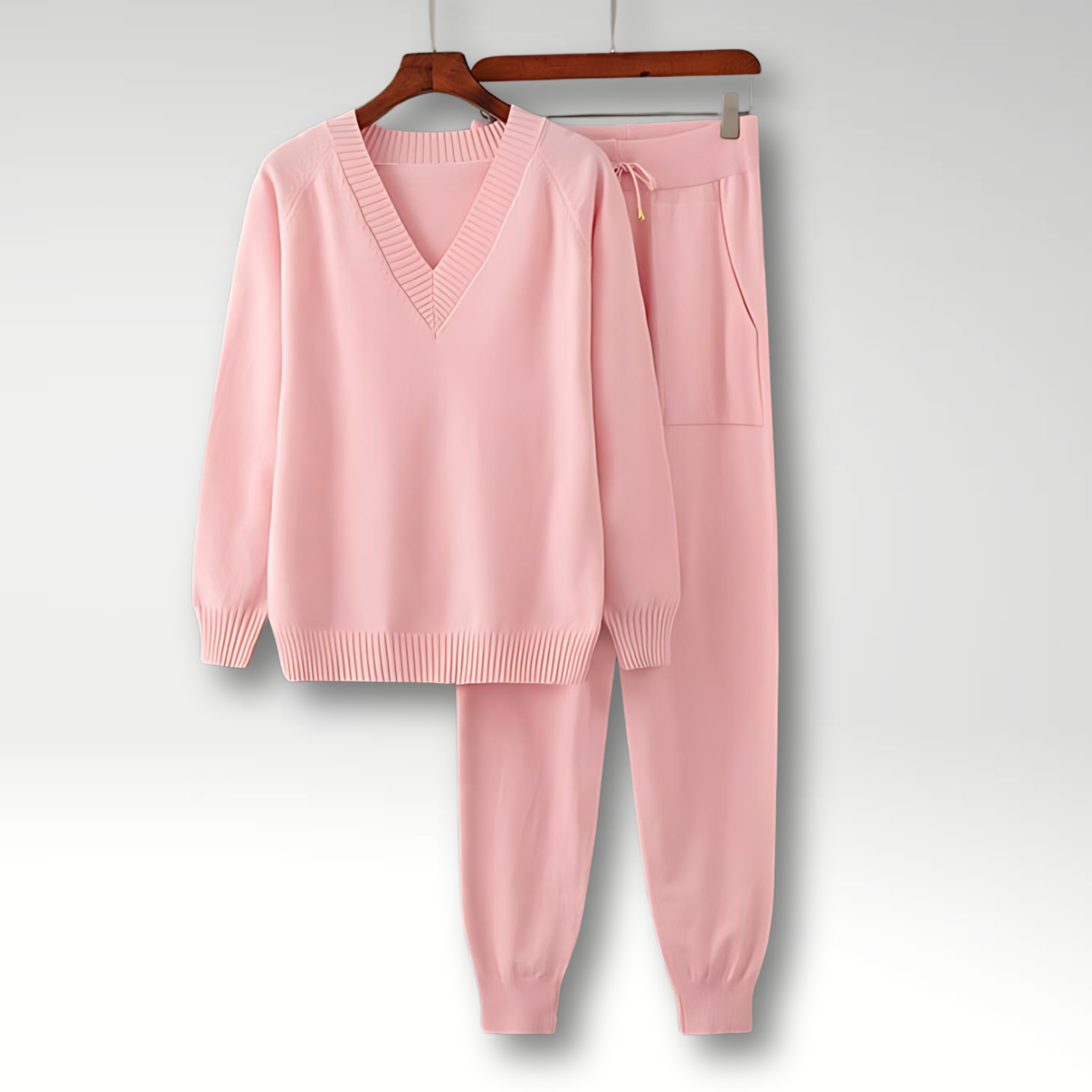 Lenoir™ | To-delt sæt Tidsløs Ro