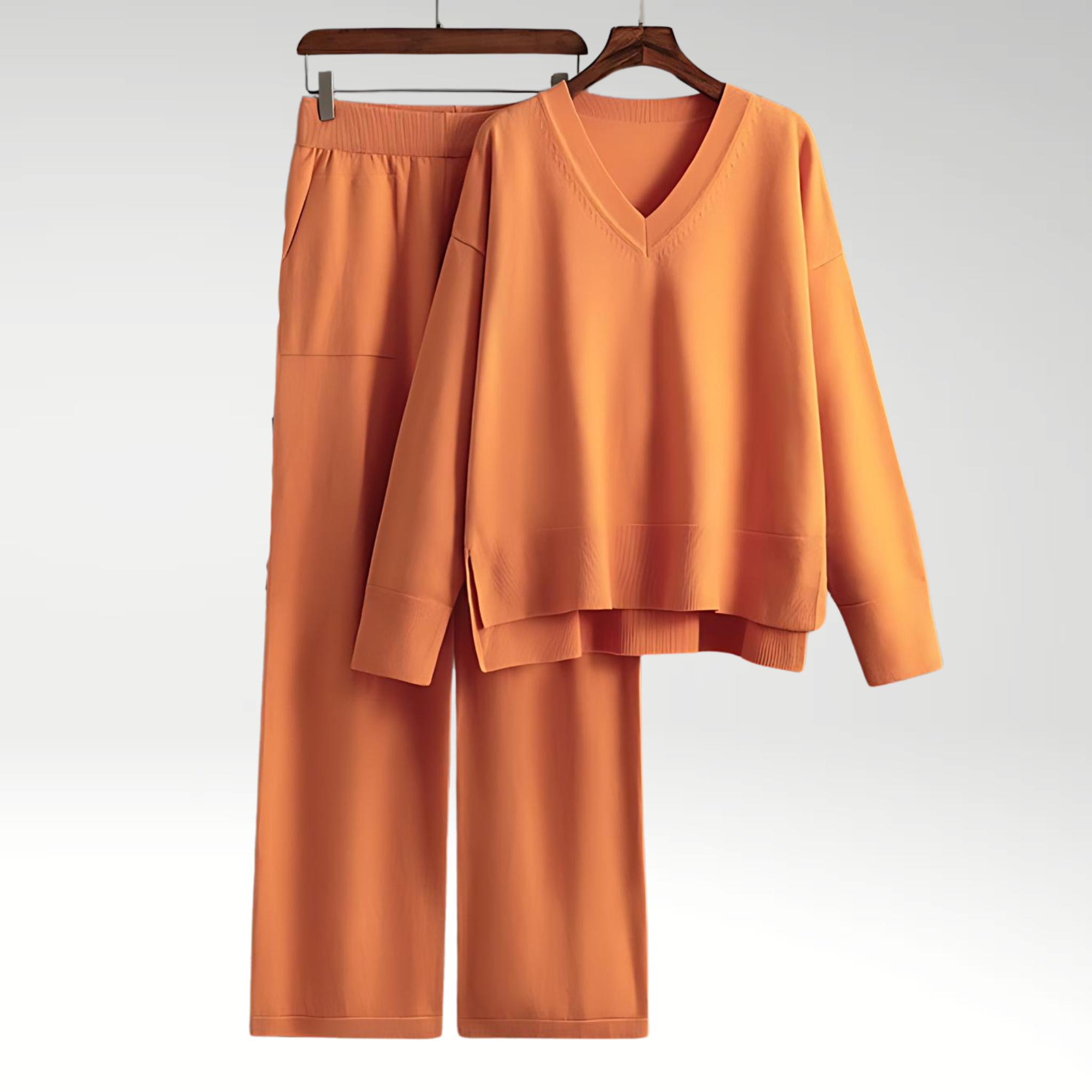 Lenoir™ | Luxe V-Hals To Delt Sæt