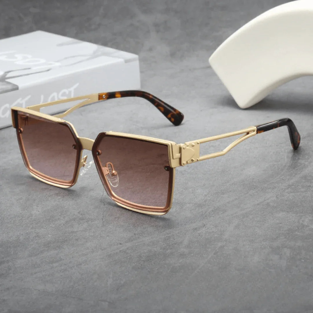 Alex Carver Stråler