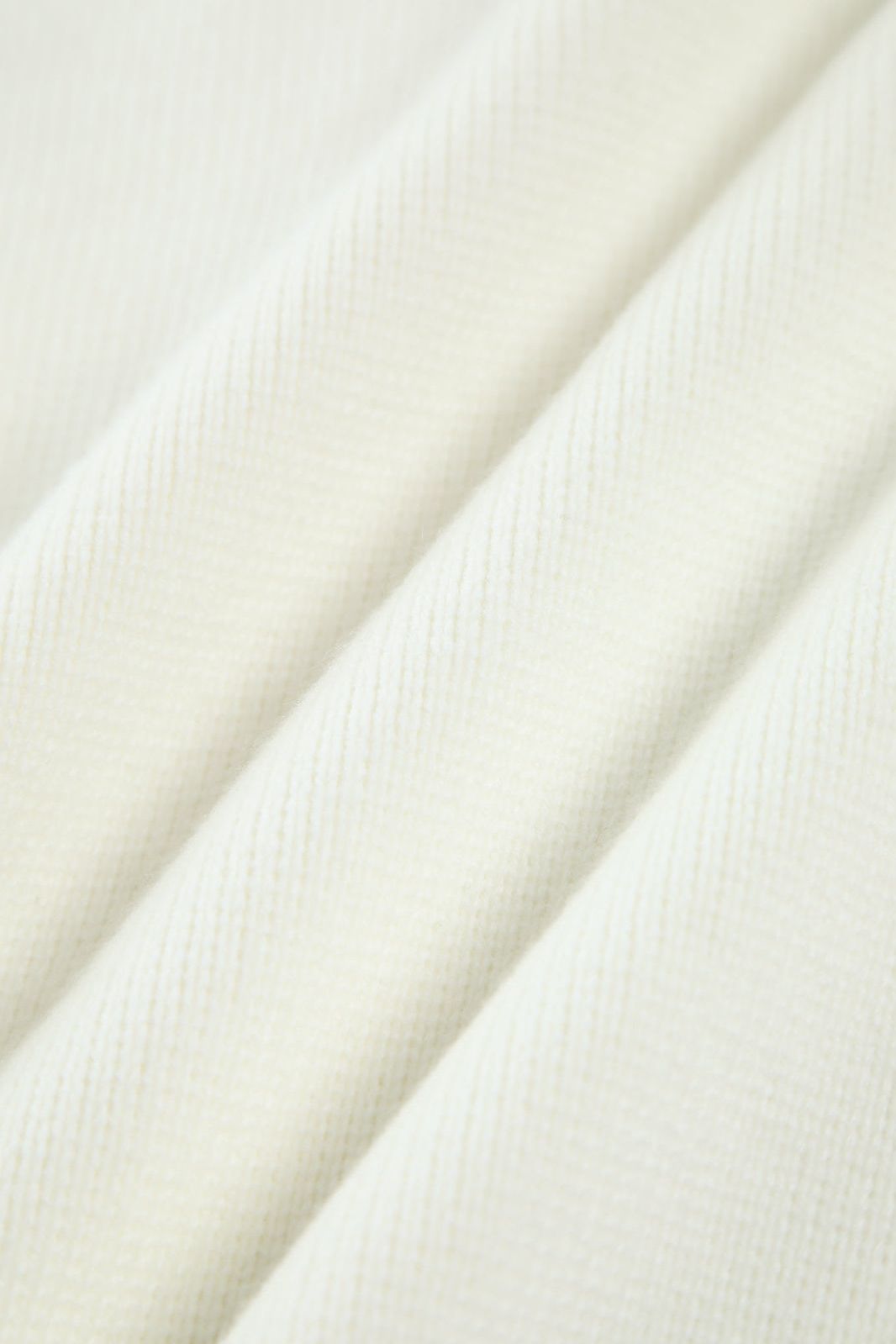 Cropped cardigan med perleknapper