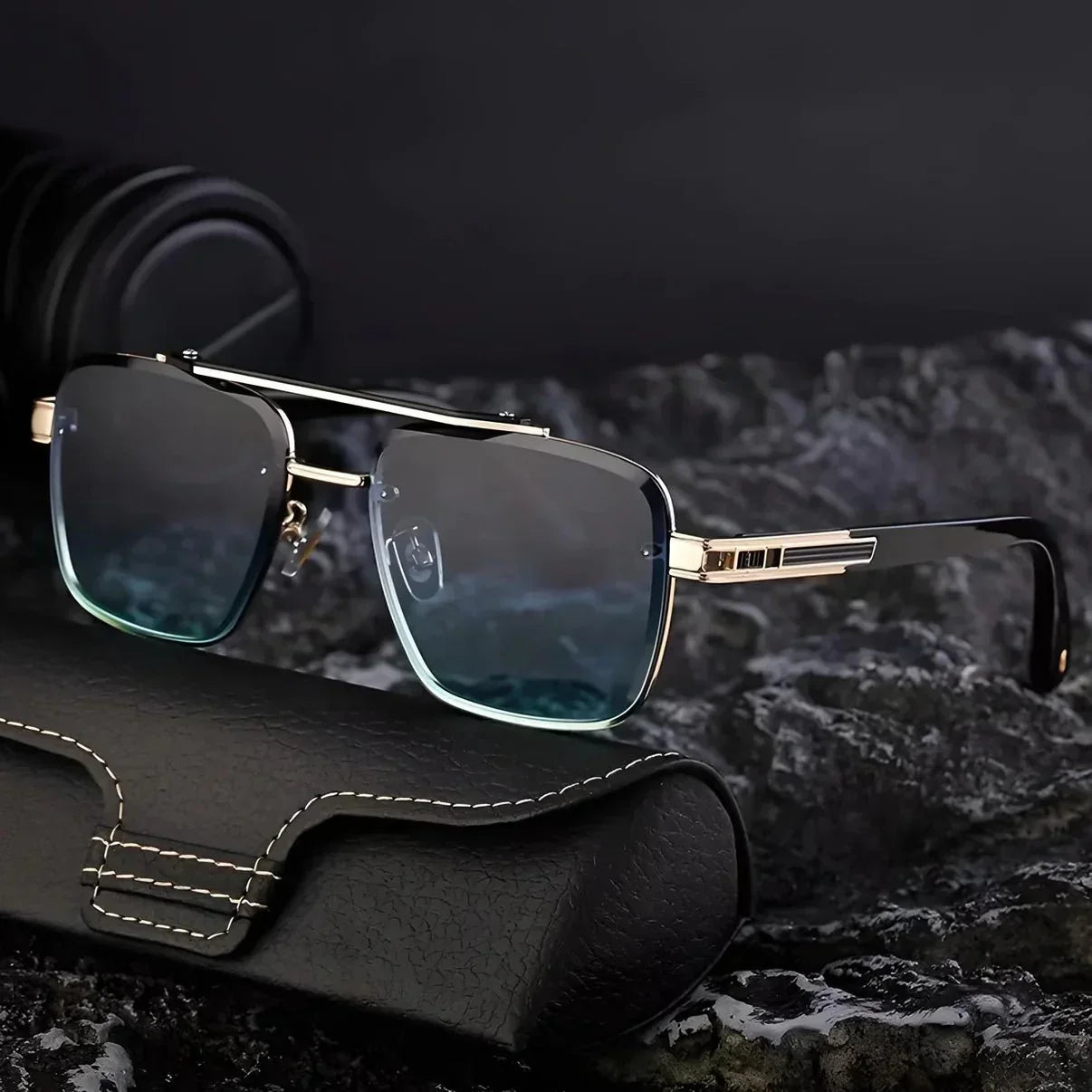 Stratus Shades
