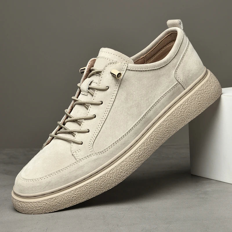 Suedesneakers