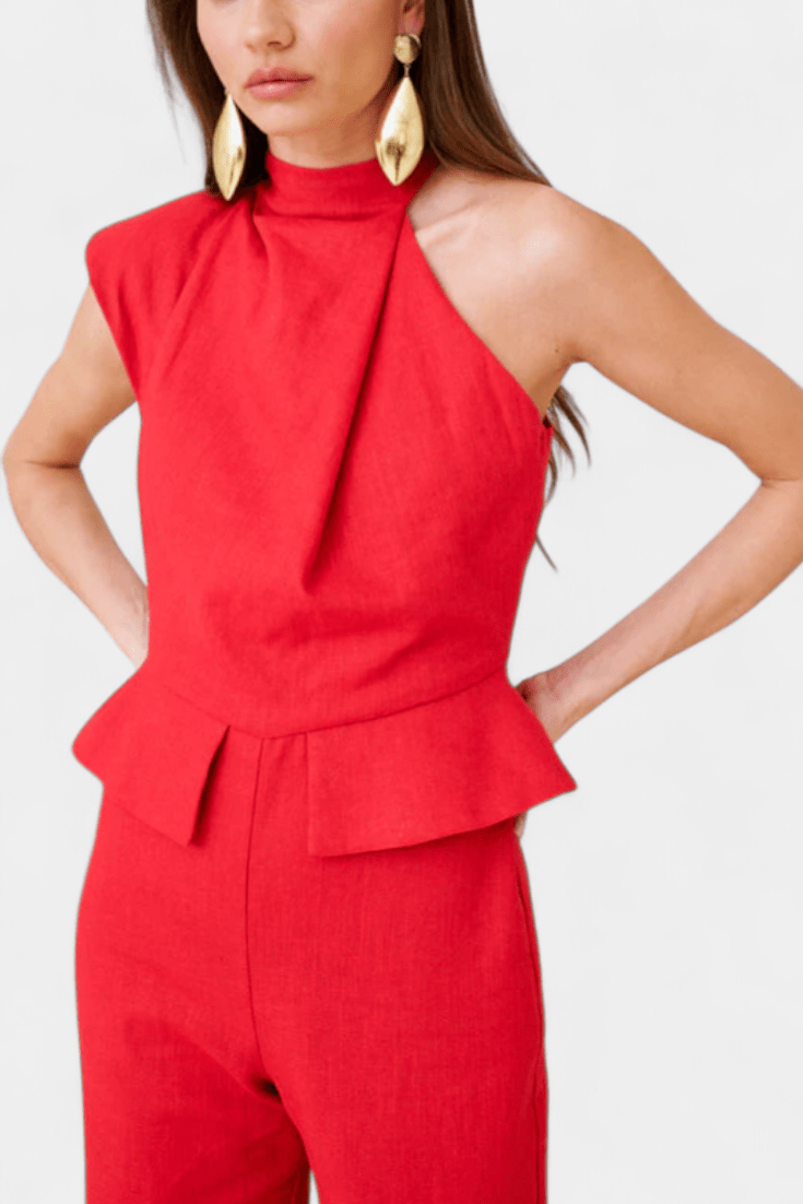 Heldragt med asymmetrisk skulder